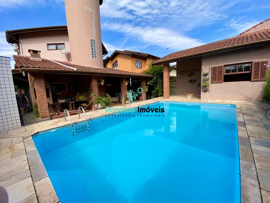 Foto 8 de Casa de Condomínio com 3 quartos à venda, 235m2 em Bertioga - SP