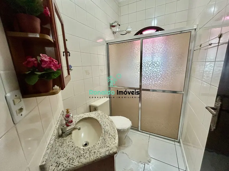 Casa de Condomínio com 2 quartos à venda, 67m2 em Bertioga - SP - imagem 5 Foto 5 de Casa de Condomínio com 2 quartos à venda, 67m2 em Bertioga - SP
