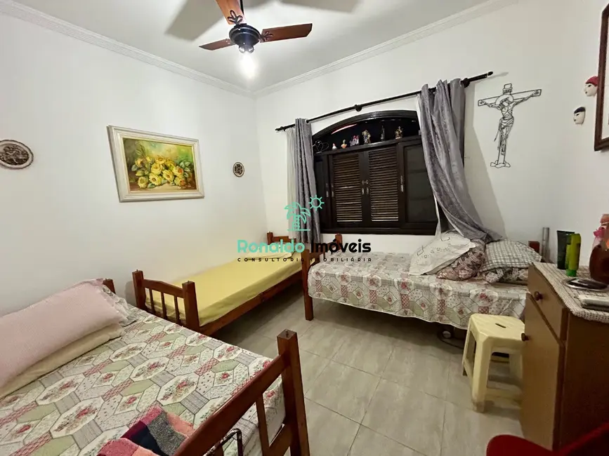 Foto 8 de Casa de Condomínio com 2 quartos à venda, 67m2 em Bertioga - SP