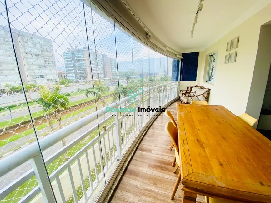 Foto 4 de Apartamento com 3 quartos à venda, 105m2 em Centro, Bertioga - SP