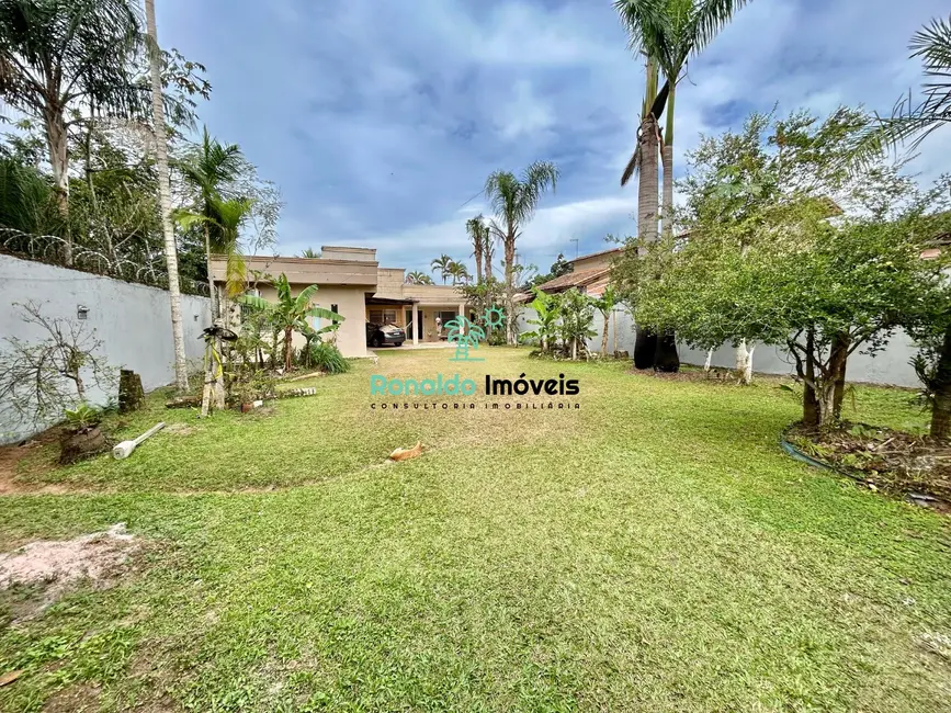 Casa com 2 quartos à venda, 142m2 em Bertioga - SP - imagem 4 Foto 4 de Casa com 2 quartos à venda, 142m2 em Bertioga - SP