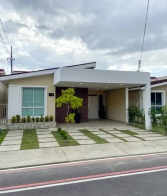 Foto 1 de Casa de Condomínio com 3 quartos à venda, 134m2 em Flores, Manaus - AM
