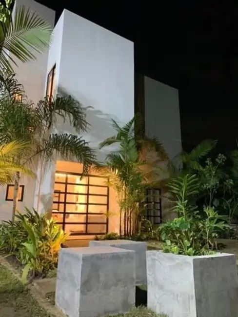 Foto 1 de Casa de Condomínio com 2 quartos à venda, 59m2 em Ponta Negra, Manaus - AM