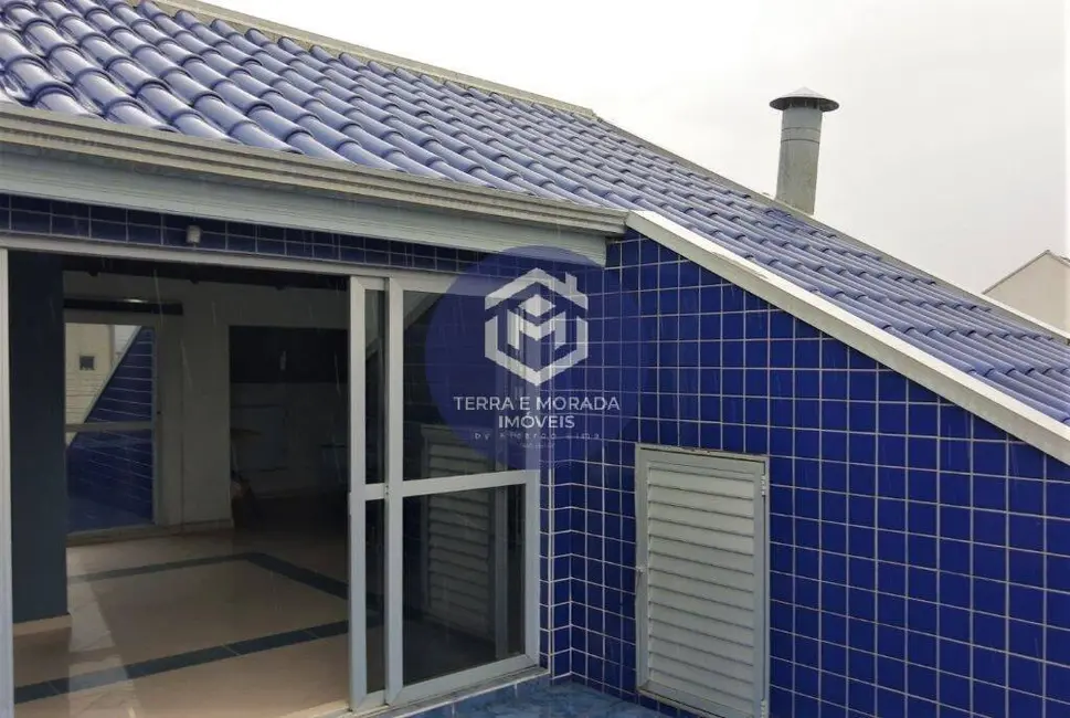 Casa com 3 quartos à venda, 240m2 em Cajuru, Curitiba - PR - imagem 4 Foto 4 de Casa com 3 quartos à venda, 240m2 em Cajuru, Curitiba - PR