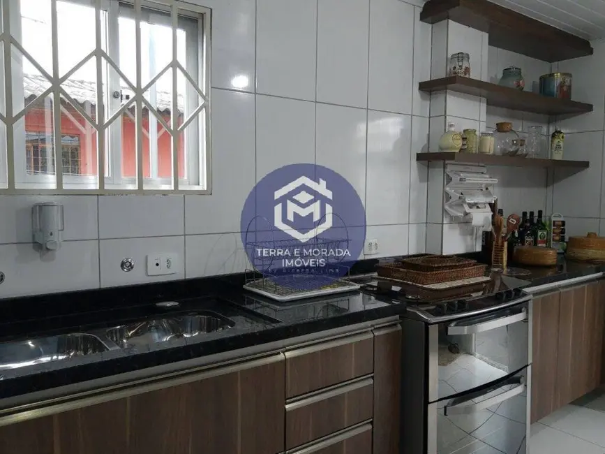 Casa com 3 quartos à venda, 240m2 em Cajuru, Curitiba - PR - imagem 9 Foto 9 de Casa com 3 quartos à venda, 240m2 em Cajuru, Curitiba - PR