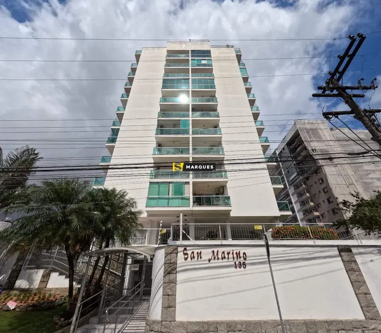 Foto 1 de Apartamento com 2 quartos para alugar, 135m2 em Atiradores, Joinville - SC