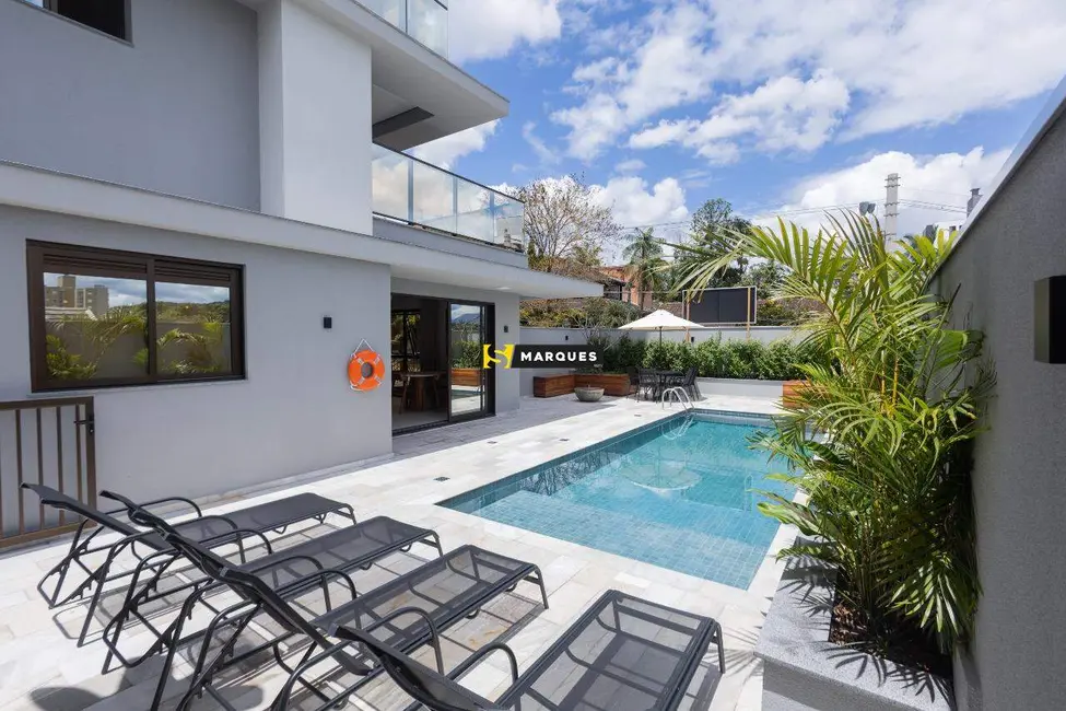 Foto 5 de Apartamento com 3 quartos à venda, 124m2 em Anita Garibaldi, Joinville - SC