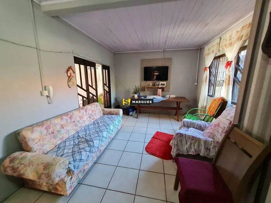 Casa com 4 quartos à venda, 120m2 em Paranaguamirim, Joinville - SC - imagem 7 Foto 7 de Casa com 4 quartos à venda, 120m2 em Paranaguamirim, Joinville - SC