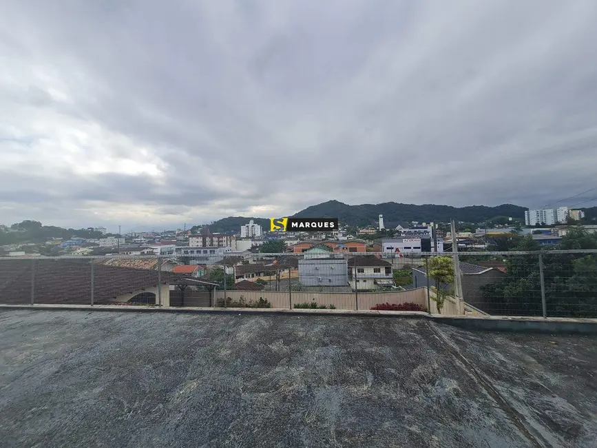 Foto 7 de Prédio Inteiro com 4 quartos à venda, 166m2 em Iririú, Joinville - SC