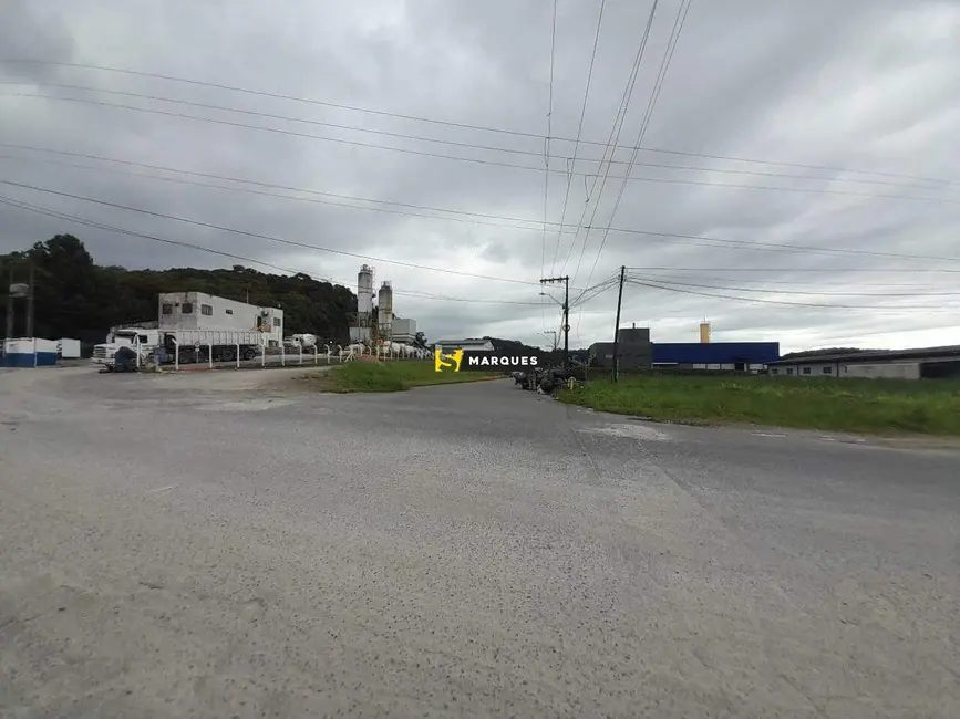 Foto 3 de Terreno / Lote para alugar, 4200m2 em Zona Industrial Norte, Joinville - SC