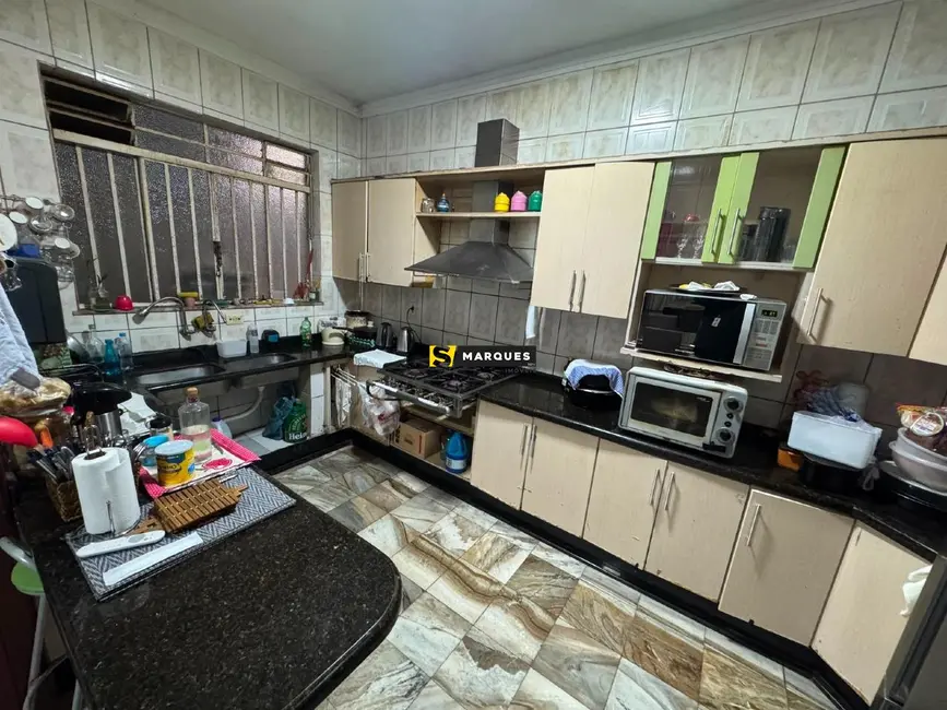 Casa com 1 quarto para alugar, 365m2 em Bucarein, Joinville - SC - imagem 7 Foto 7 de Casa com 1 quarto para alugar, 365m2 em Bucarein, Joinville - SC