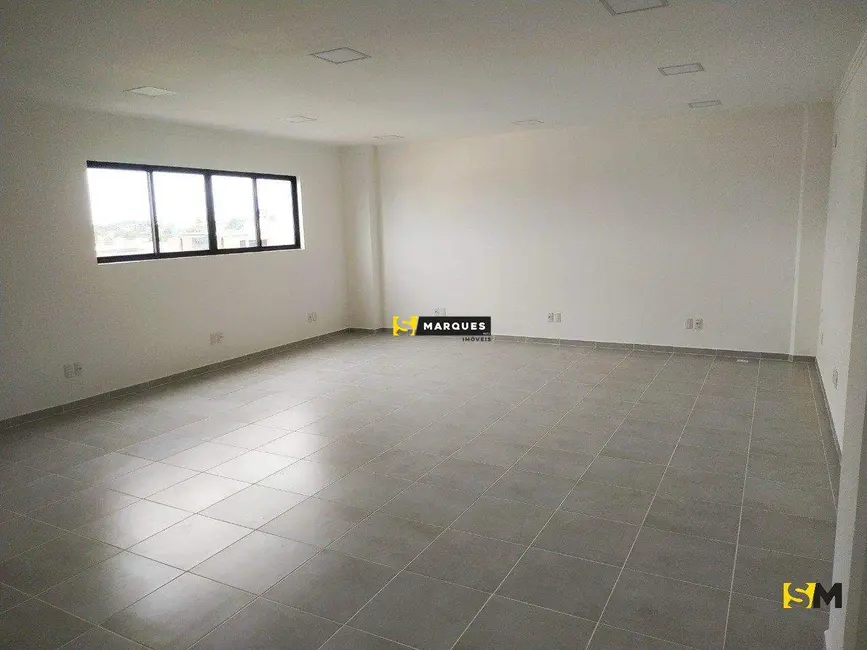 Foto 5 de Sala Comercial para alugar, 56m2 em Bucarein, Joinville - SC