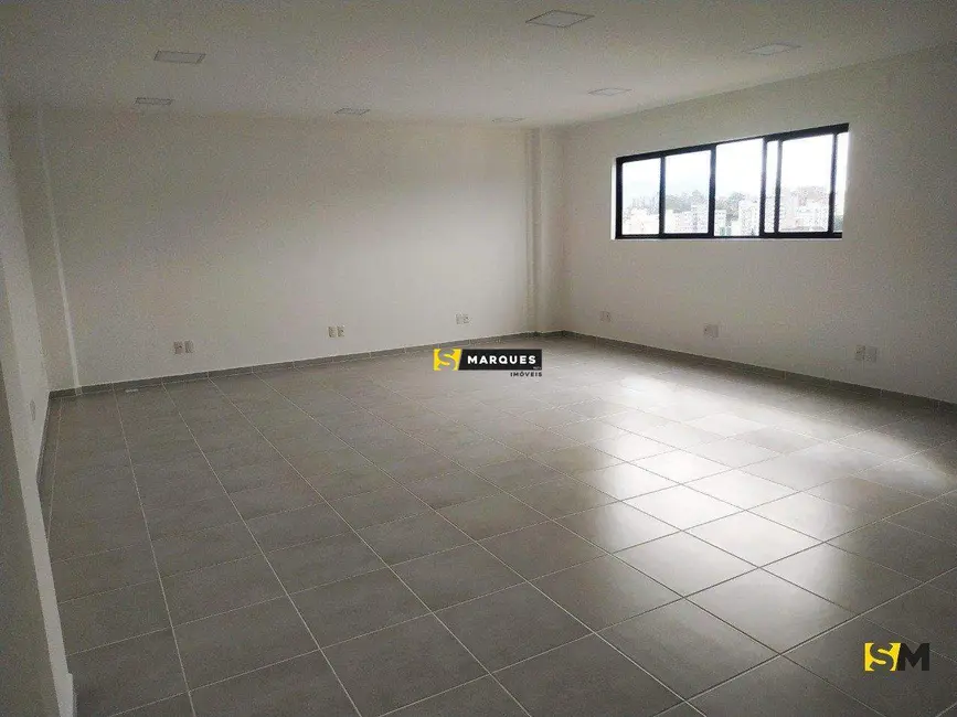 Sala Comercial para alugar, 56m2 em Bucarein, Joinville - SC - imagem 5 Foto 5 de Sala Comercial para alugar, 56m2 em Bucarein, Joinville - SC