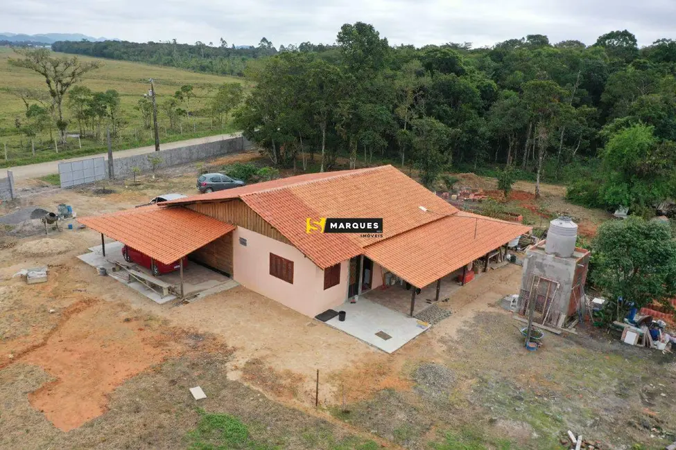 Foto 2 de Chácara com 2 quartos à venda, 100m2 em Centro, Araquari - SC