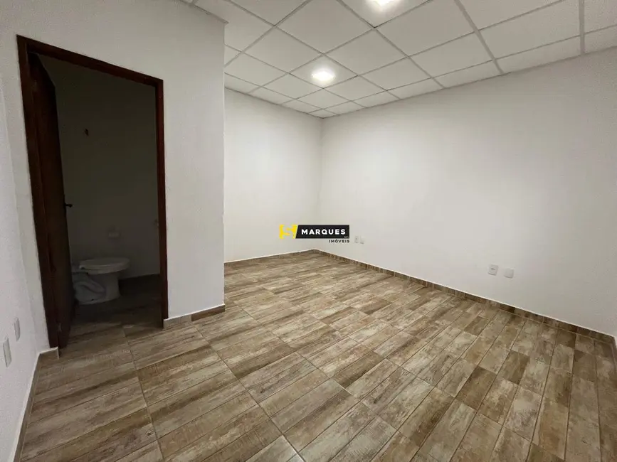 Foto 2 de Sala Comercial para alugar, 16m2 em Anita Garibaldi, Joinville - SC