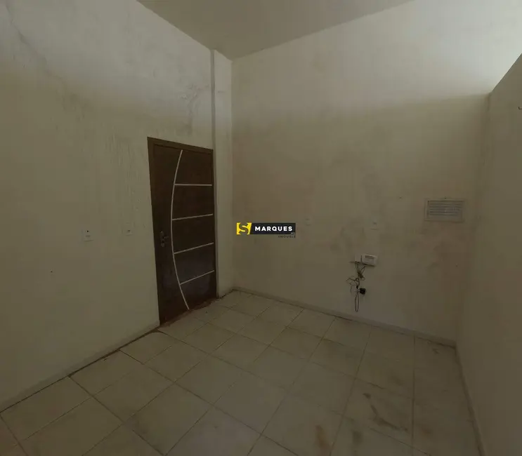 Foto 9 de Armazém / Galpão à venda, 300m2 em Vila Nova, Joinville - SC