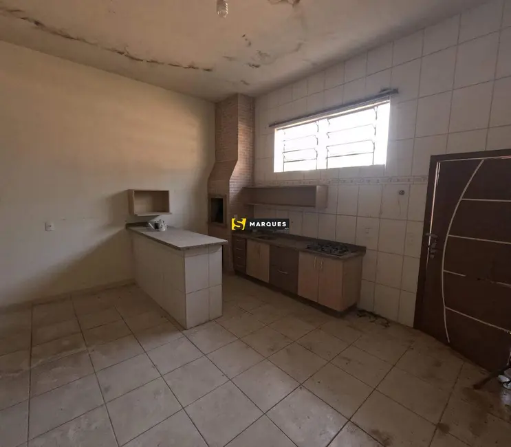 Foto 6 de Armazém / Galpão à venda, 300m2 em Vila Nova, Joinville - SC