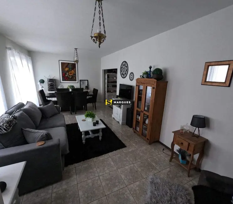 Foto 6 de Casa com 4 quartos à venda, 164m2 em Vila Nova, Joinville - SC