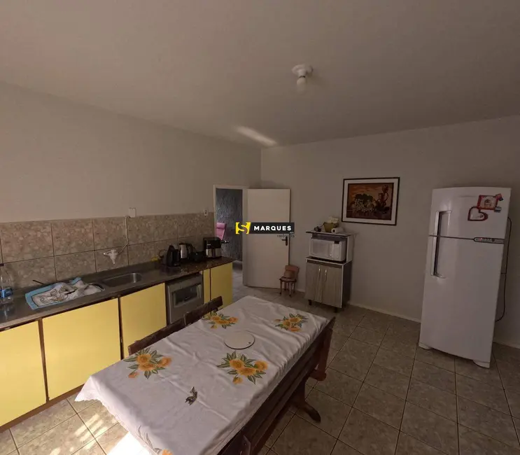 Foto 7 de Casa com 4 quartos à venda, 164m2 em Vila Nova, Joinville - SC