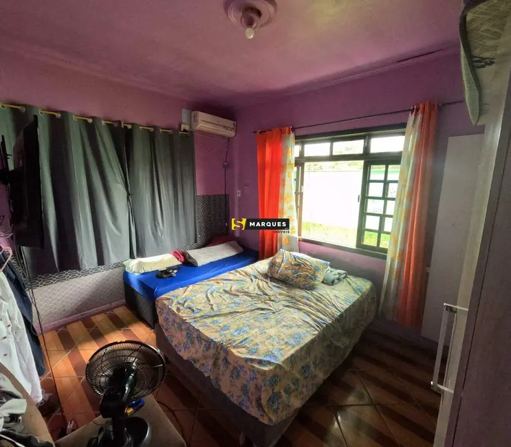 Foto 5 de Casa com 3 quartos à venda, 180m2 em Araquari - SC