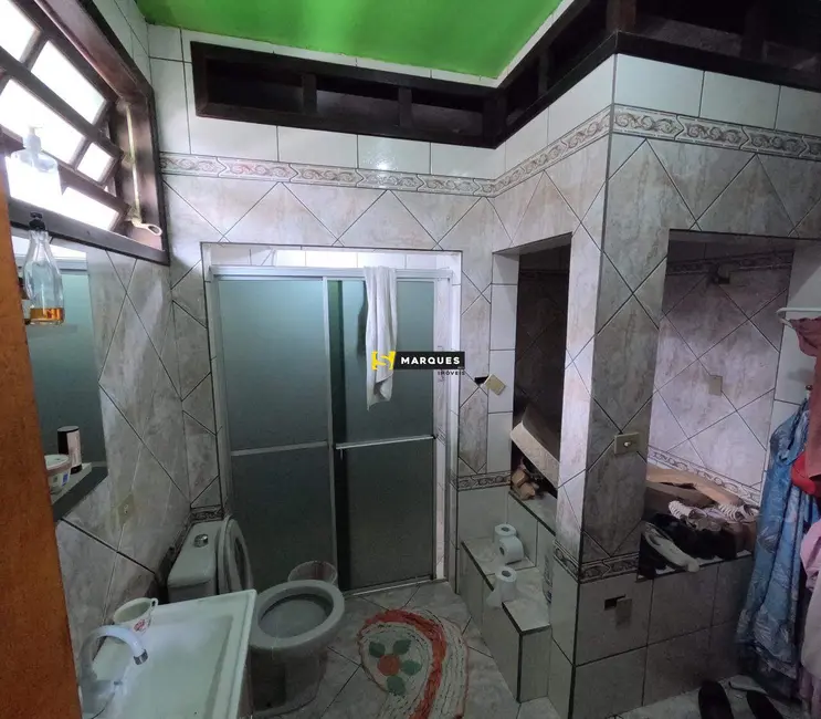 Foto 6 de Casa com 3 quartos à venda, 180m2 em Araquari - SC