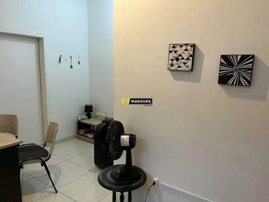 Foto 6 de Sala Comercial para alugar, 22m2 em Anita Garibaldi, Joinville - SC