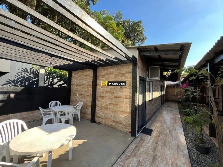 Foto 8 de Sala Comercial para alugar, 22m2 em Anita Garibaldi, Joinville - SC