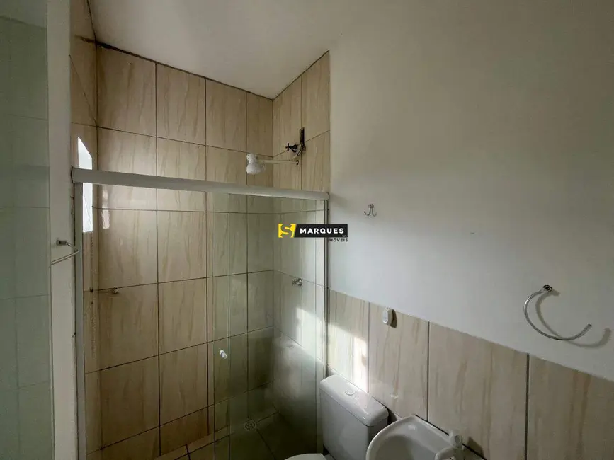 Foto 4 de Kitnet com 1 quarto para alugar, 40m2 em Araquari - SC