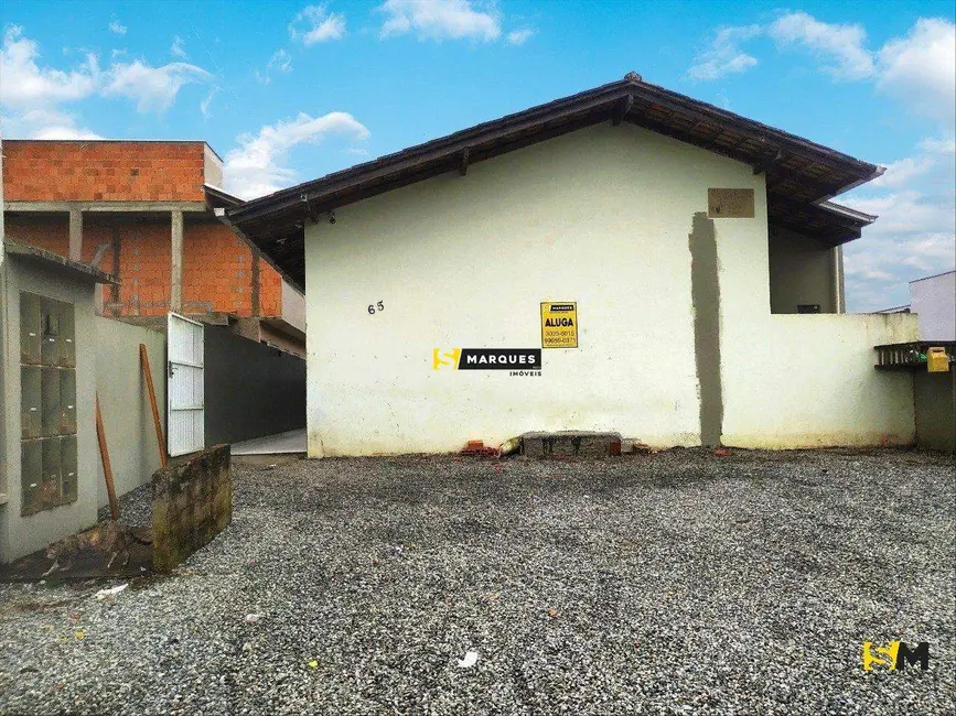 Foto 1 de Kitnet com 1 quarto para alugar, 40m2 em Araquari - SC