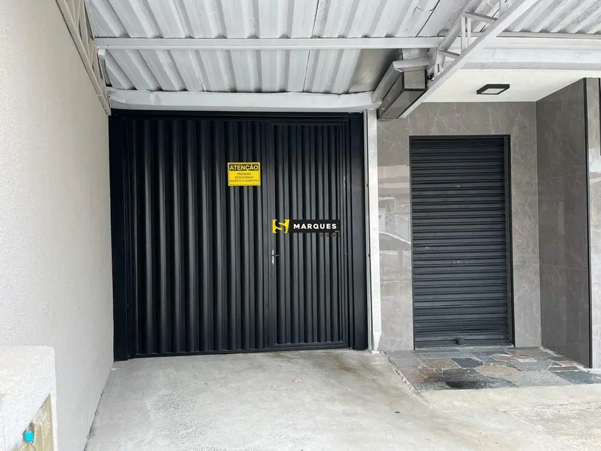 Foto 2 de Sala Comercial para alugar, 550m2 em Bom Retiro, Joinville - SC