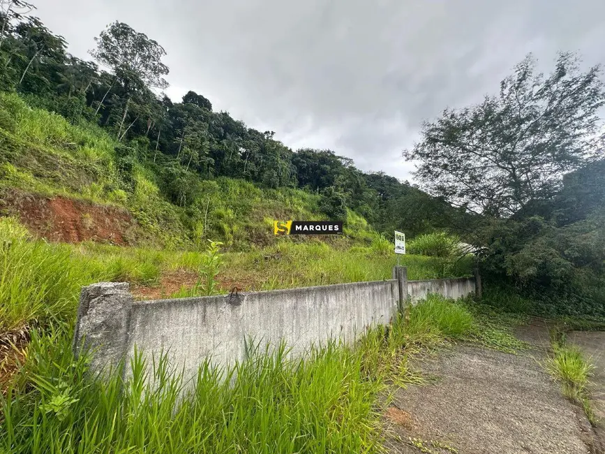 Foto 1 de Terreno / Lote à venda, 594m2 em Jardim Sofia, Joinville - SC