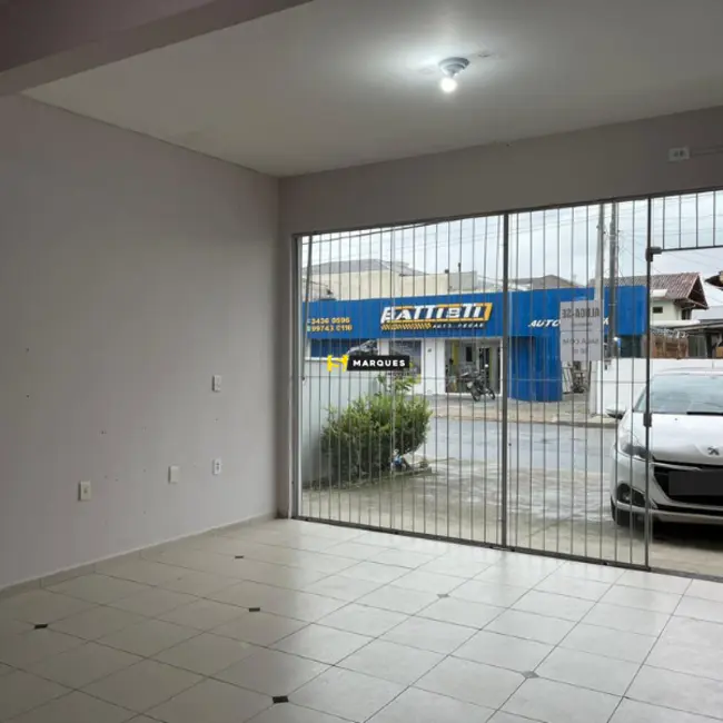 Sala Comercial para alugar, 60m2 em Fátima, Joinville - SC - imagem 2 Foto 2 de Sala Comercial para alugar, 60m2 em Fátima, Joinville - SC