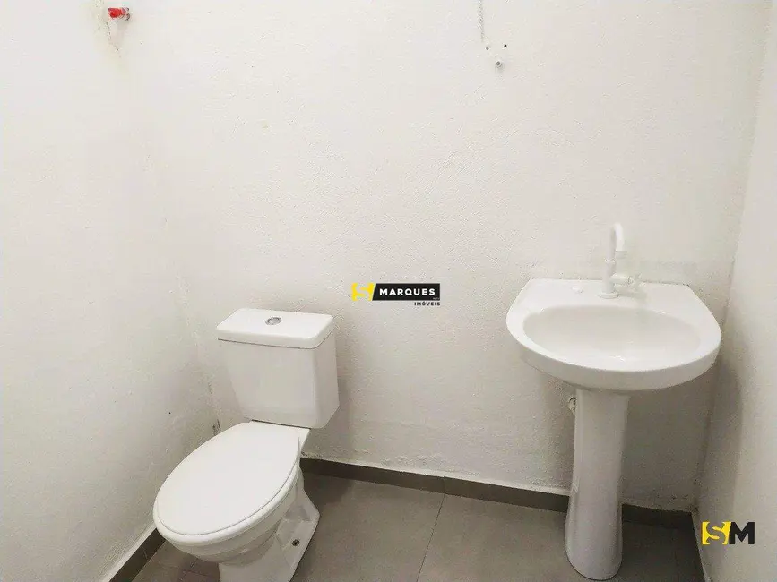 Foto 2 de Sala Comercial para alugar, 60m2 em Iririú, Joinville - SC