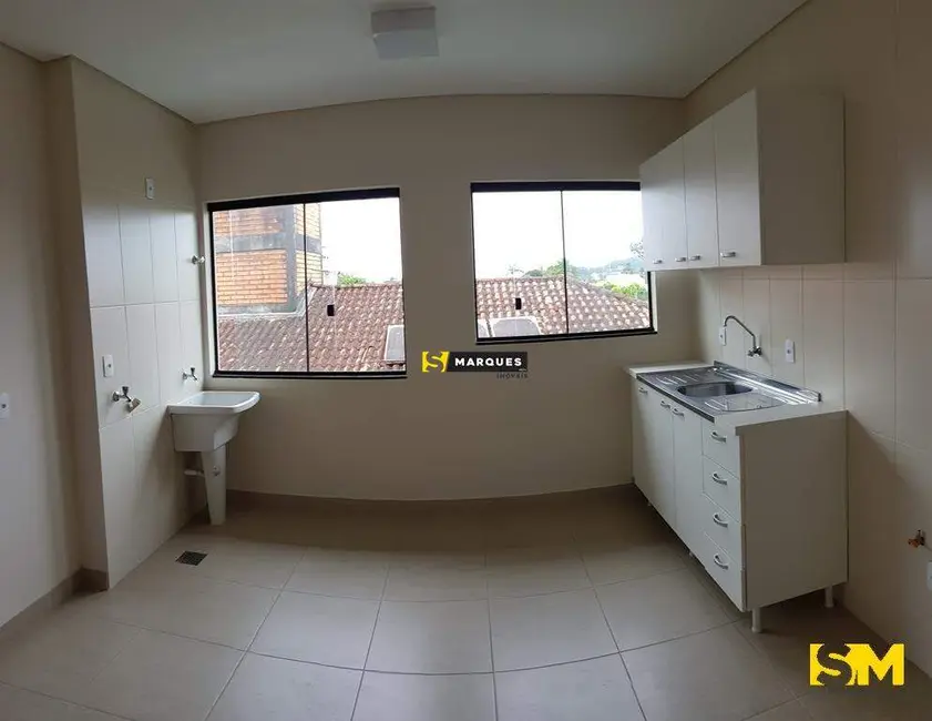 Foto 5 de Apartamento com 1 quarto para alugar, 40m2 em Bucarein, Joinville - SC