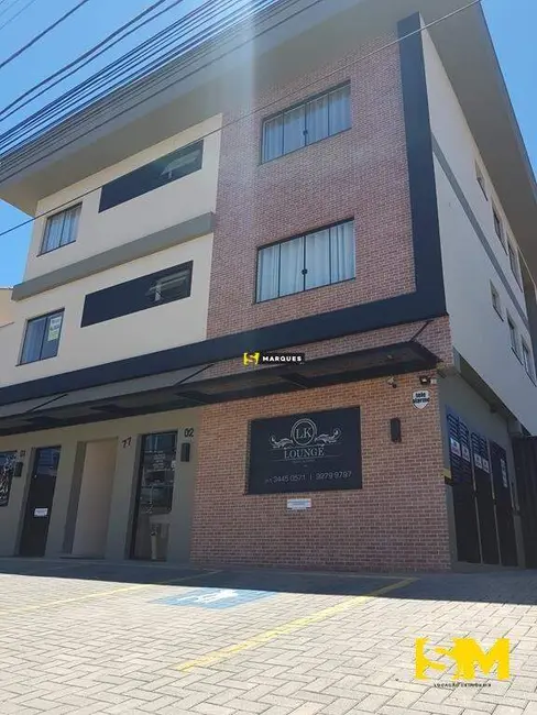 Foto 1 de Apartamento com 1 quarto para alugar, 40m2 em Bucarein, Joinville - SC