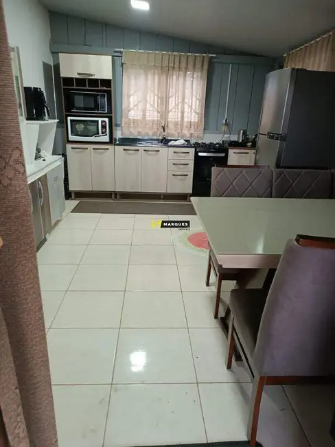 Foto 1 de Casa com 2 quartos à venda, 540m2 em Paranaguamirim, Joinville - SC