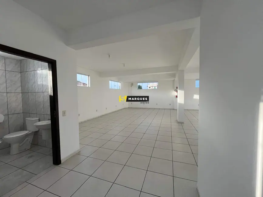 Foto 5 de Sala Comercial para alugar, 198m2 em Aventureiro, Joinville - SC