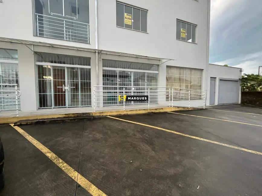 Foto 1 de Sala Comercial para alugar, 198m2 em Aventureiro, Joinville - SC