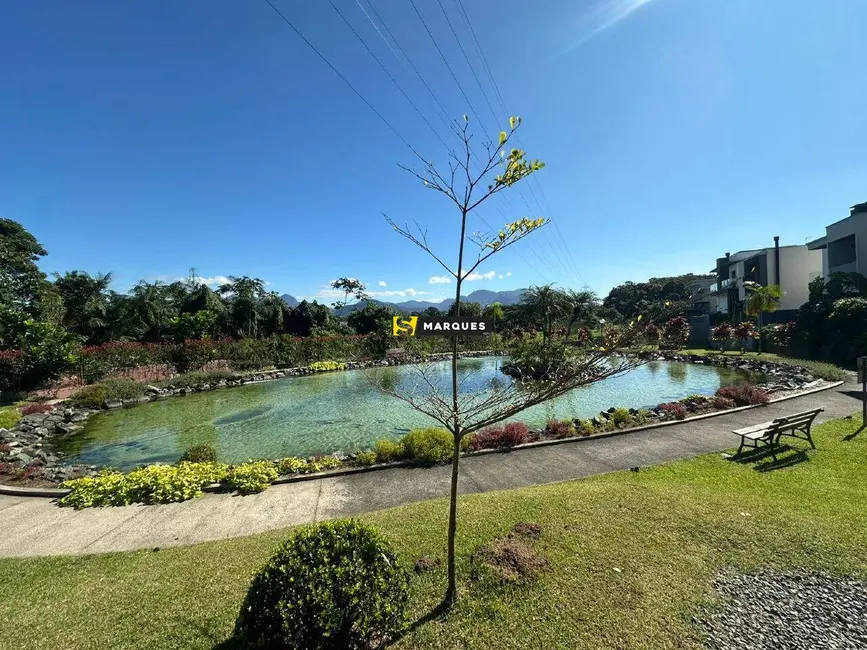 Foto 2 de Terreno / Lote à venda, 286m2 em Vila Nova, Joinville - SC