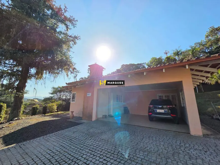 Foto 3 de Casa com 3 quartos à venda, 130m2 em Anita Garibaldi, Joinville - SC