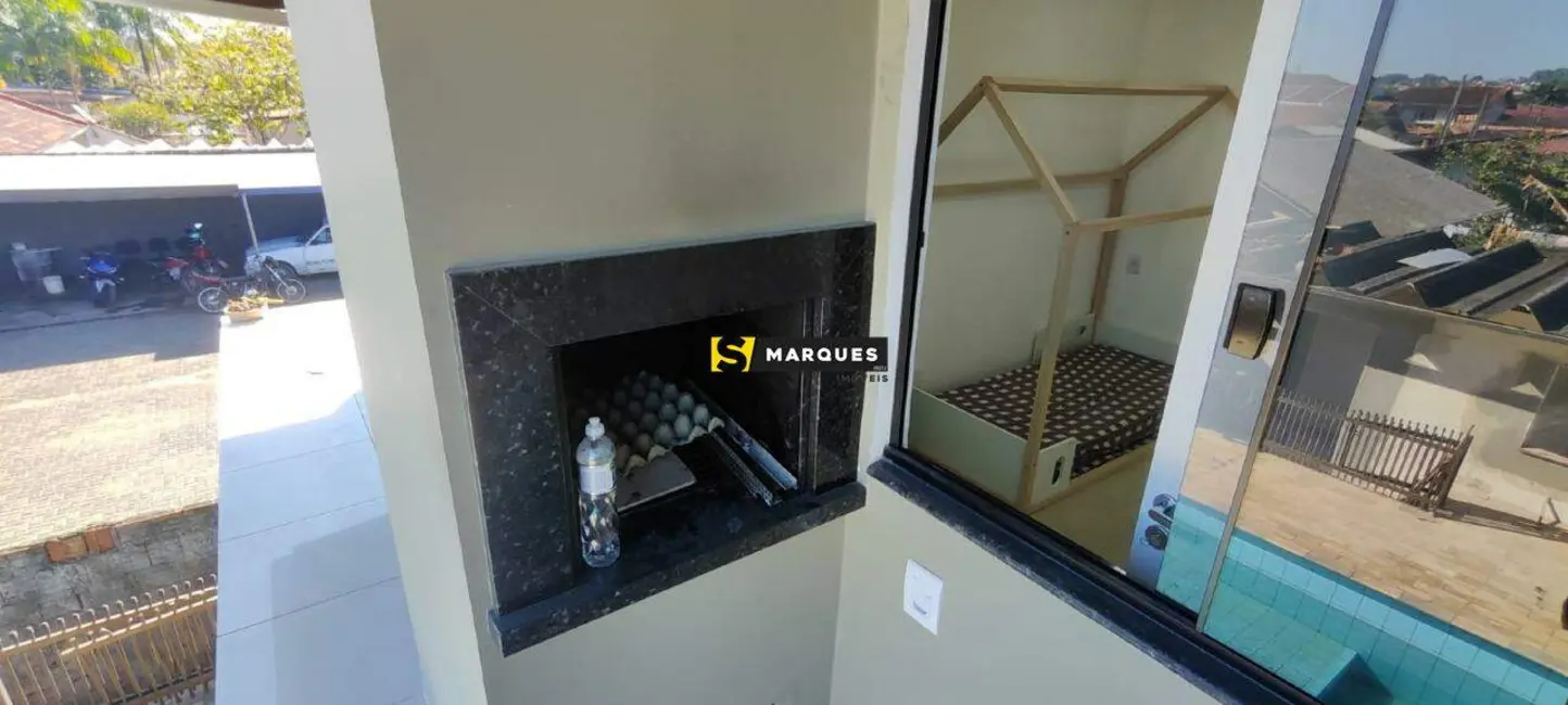 Apartamento com 3 quartos para alugar, 98m2 em Fátima, Joinville - SC - imagem 7 Foto 7 de Apartamento com 3 quartos para alugar, 98m2 em Fátima, Joinville - SC