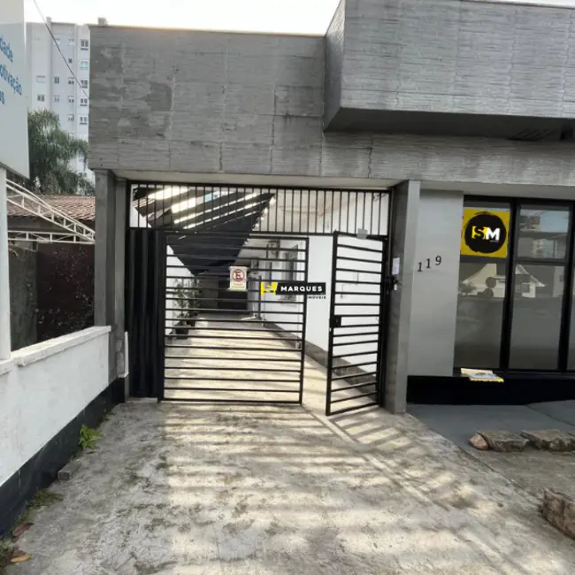 Foto 1 de Sala Comercial para alugar, 16m2 em Anita Garibaldi, Joinville - SC