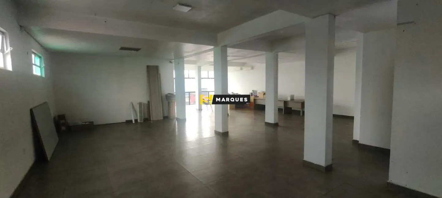 Sala Comercial para alugar, 150m2 em Jardim Iririú, Joinville - SC - imagem 8 Foto 8 de Sala Comercial para alugar, 150m2 em Jardim Iririú, Joinville - SC