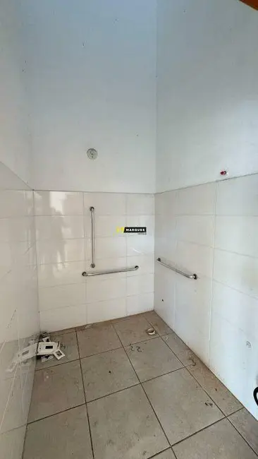 Sala Comercial para alugar, 150m2 em Fátima, Joinville - SC - imagem 7 Foto 7 de Sala Comercial para alugar, 150m2 em Fátima, Joinville - SC