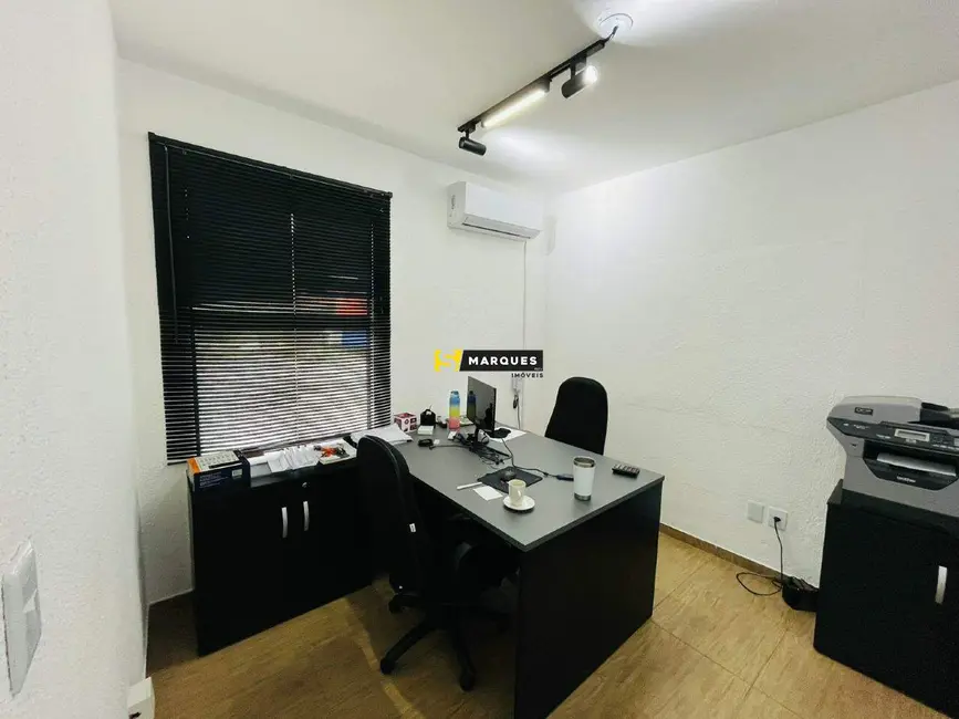 Sala Comercial para alugar, 40m2 em Bom Retiro, Joinville - SC - imagem 7 Foto 7 de Sala Comercial para alugar, 40m2 em Bom Retiro, Joinville - SC