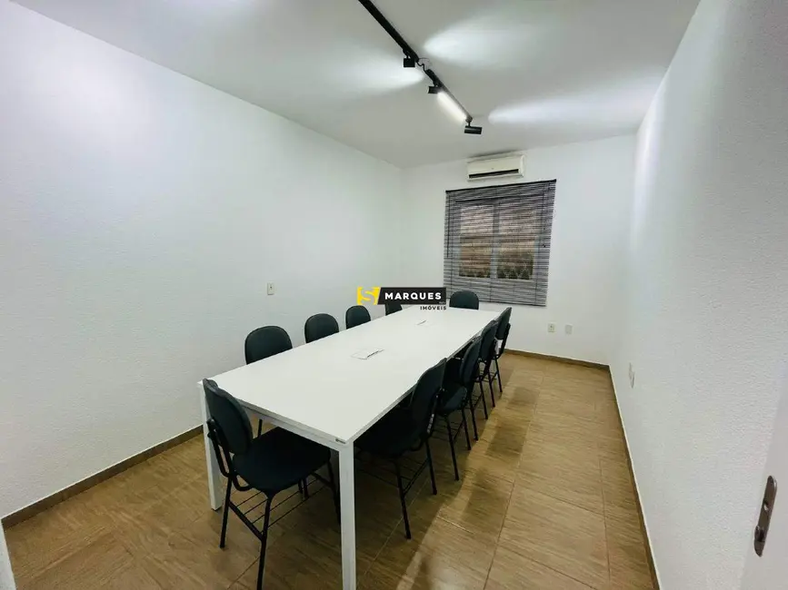 Sala Comercial para alugar, 40m2 em Bom Retiro, Joinville - SC - imagem 4 Foto 4 de Sala Comercial para alugar, 40m2 em Bom Retiro, Joinville - SC