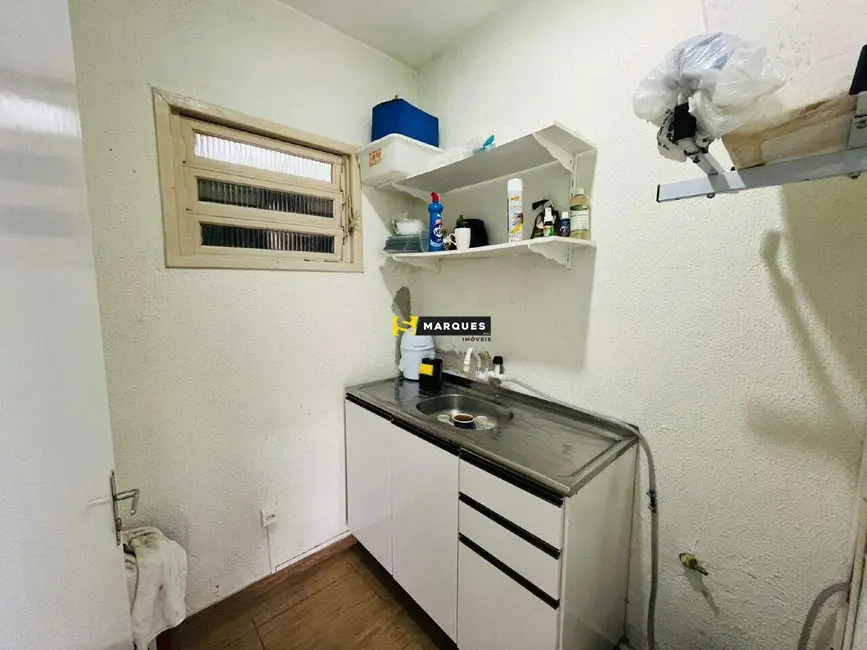 Sala Comercial para alugar, 40m2 em Bom Retiro, Joinville - SC - imagem 8 Foto 8 de Sala Comercial para alugar, 40m2 em Bom Retiro, Joinville - SC