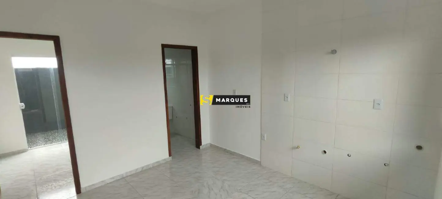 Foto 6 de Apartamento com 1 quarto para alugar, 28m2 em Araquari - SC