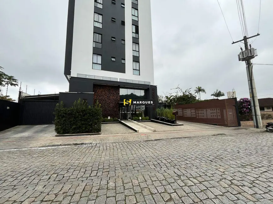 Foto 1 de Apartamento com 2 quartos para alugar, 73m2 em Bom Retiro, Joinville - SC