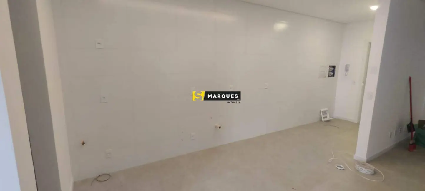 Foto 2 de Apartamento com 2 quartos para alugar, 110m2 em América, Joinville - SC